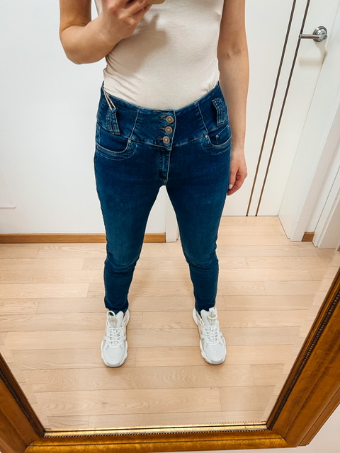 Jeans M318