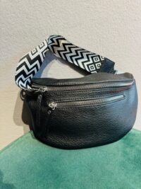 Torbica T951 - Črna