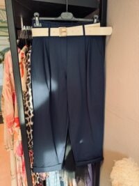 Hlače JOY - Temno modra